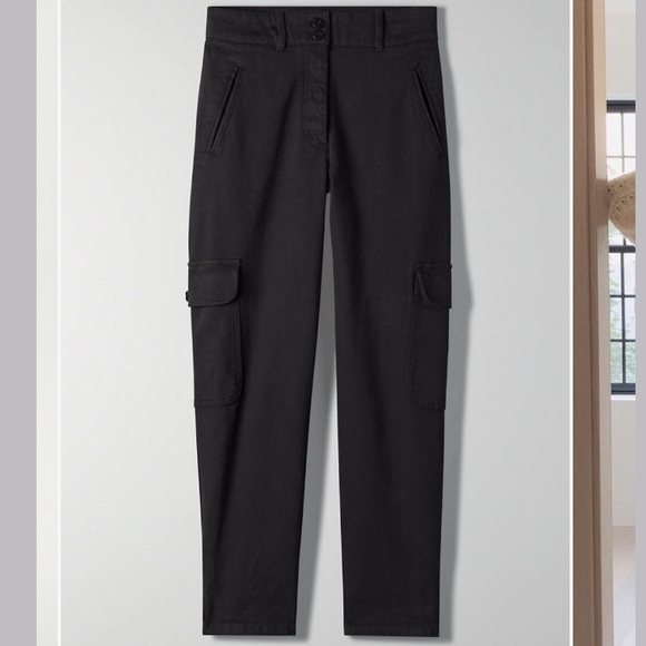 Aritzia Pants - Aritzia Wilfred Free Modern Cargo Pants